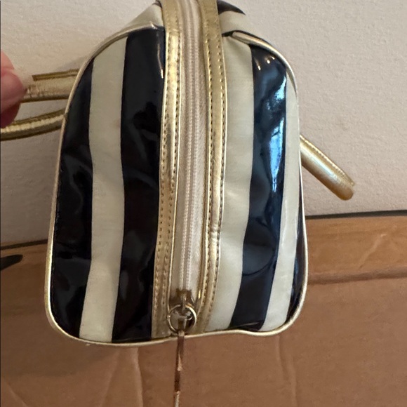 Betsey Johnson Black and White Striped Satchel, Vintage, Rare BETSEY JOHNSON - Picture 3 of 14